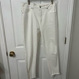 LOFT Off-White Cropped Jeans
